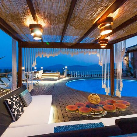 Eva'S Luxury Villa Kritharia  Exteriör bild